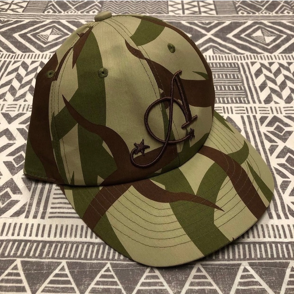 A Bathing Ape Bape Apee Tribal Camo Fitted Cap Size Free 7 1/8